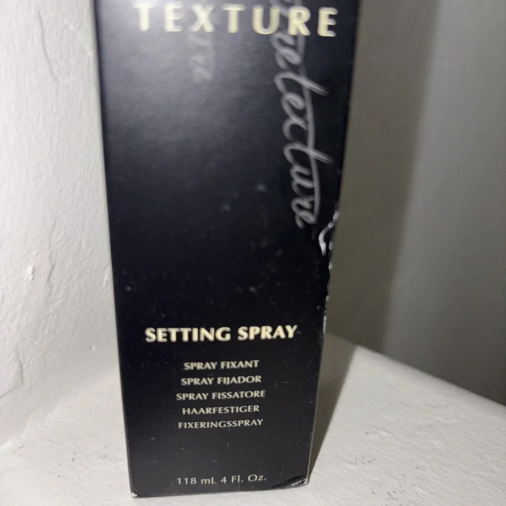 ECRU New York Texture Hair Setting Spray 4oz New/ Box Set Style Hold Shine set/2